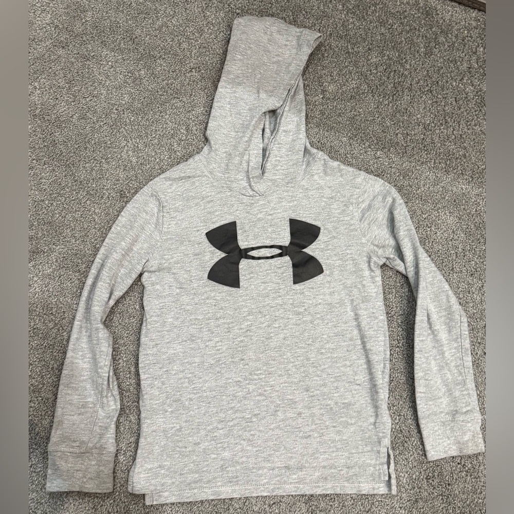Under Armour Kids Light Gray Long Sleeve T-shirt Hoodie Like Nee